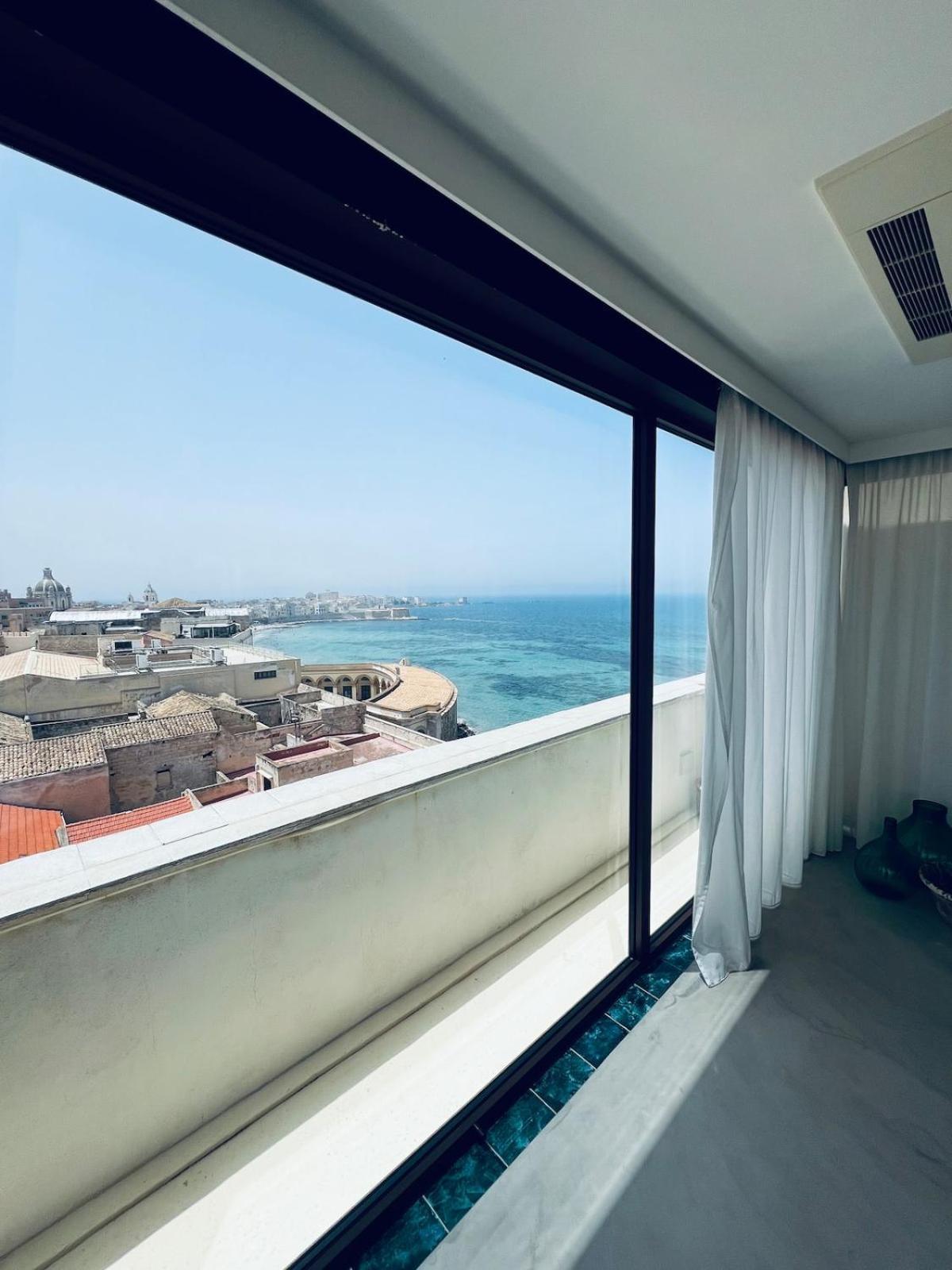 Ferienwohnung Attico Terrammare Trapani Exterior foto